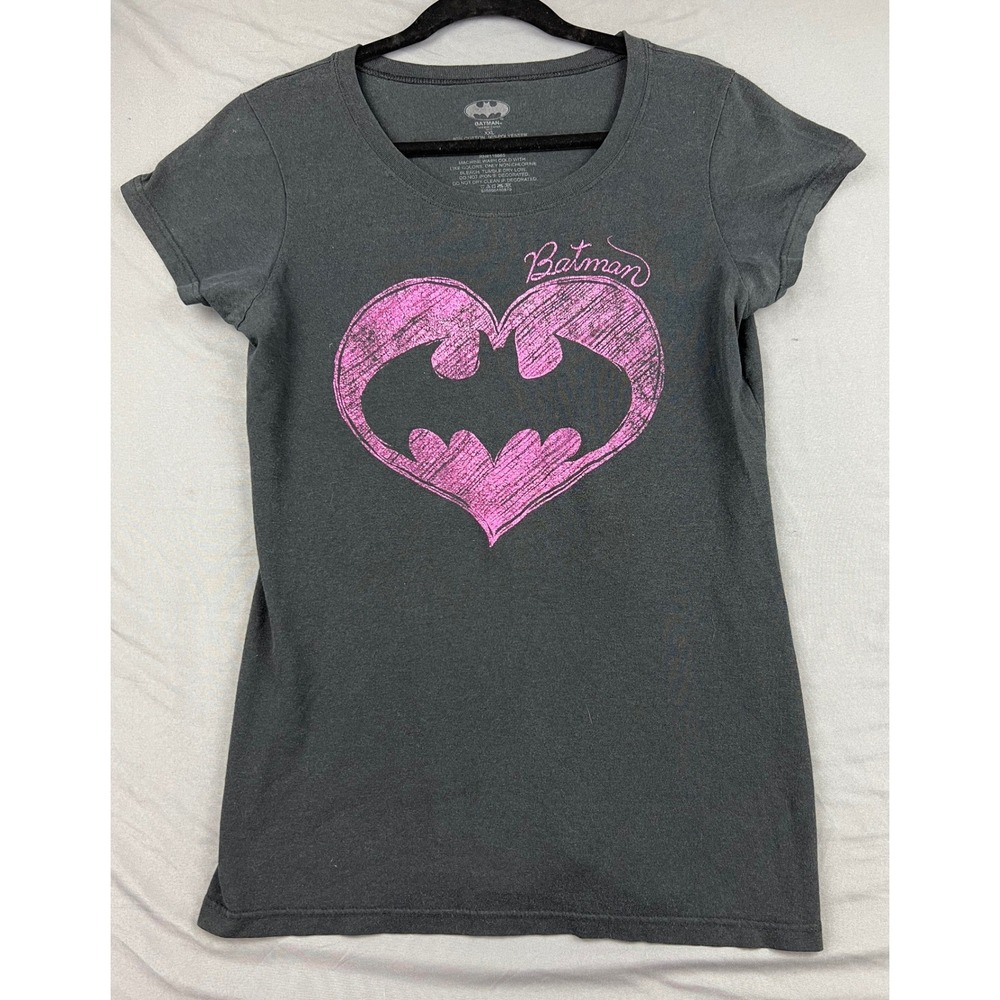 Batman T-Shirt Women XXL Heart Logo Pink Graphic Charcoal Grey Cotton Blend Good